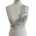 thumbnail image 3 of Parches de encaje con apliques de diamantes de imitación para vestidos de bricolaje (2 unidades), 3 of 7