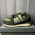 thumbnail image 1 of New Balance 574 Black Green Kids Shoes Size 4 New In Box U574KBG, 1 of 6