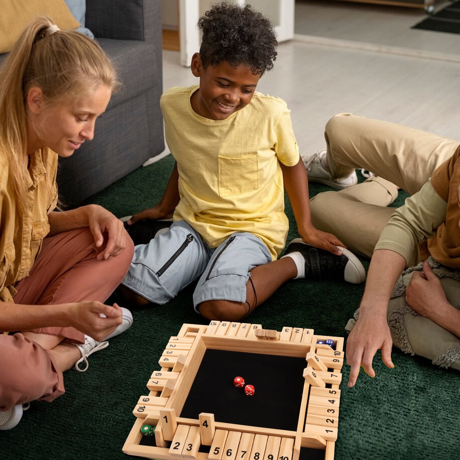 GSE Games & Sports Expert 4-Player 10 Numbers Wooden Shut the Box Dice Board Game with 8 Dices. Classic Tabletop Version of Popular English Pub Game - Natural Wood