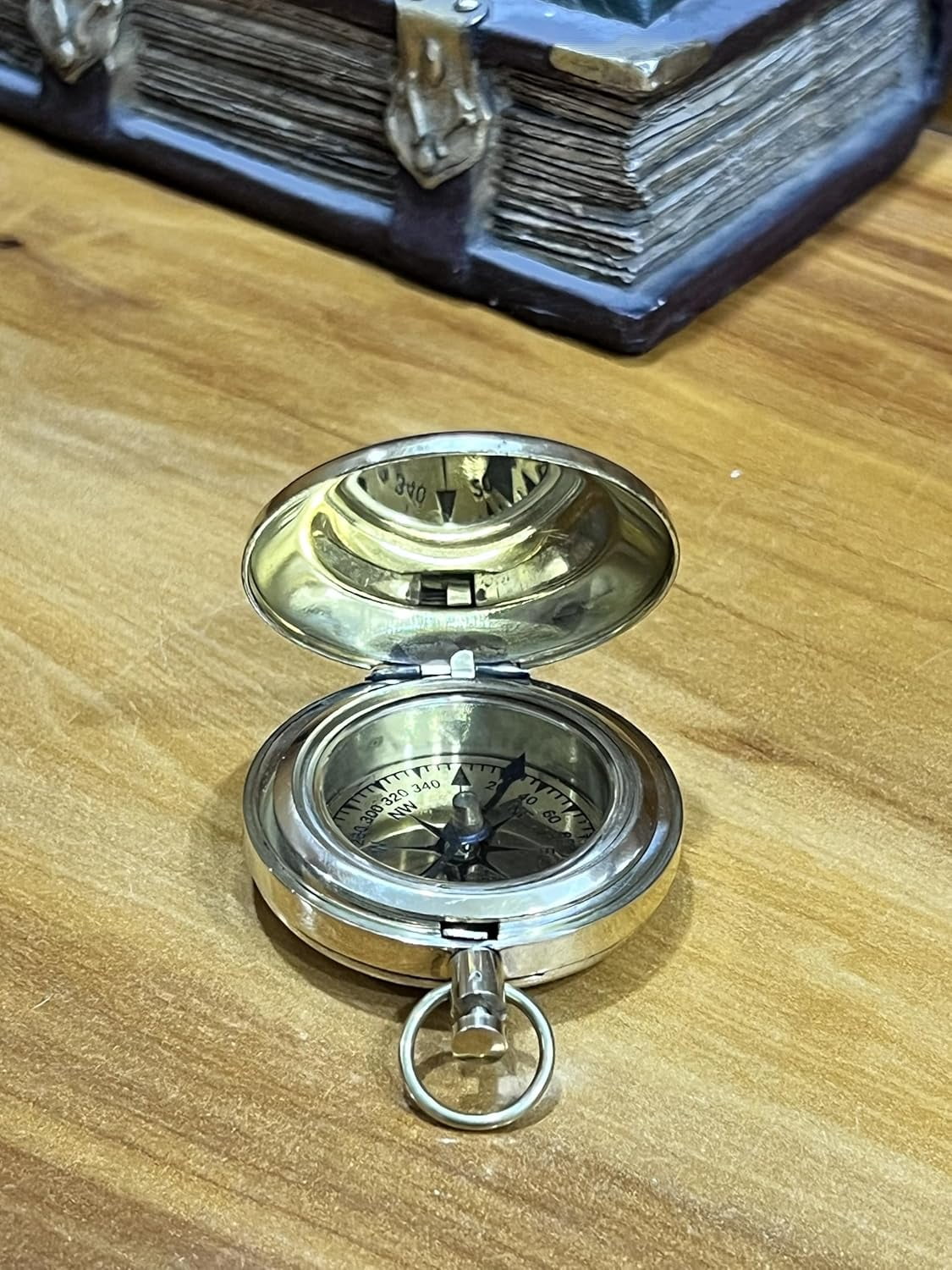 Nautical Collectible Retro Style Compass Decorative Gift Item Brass Finish Compass