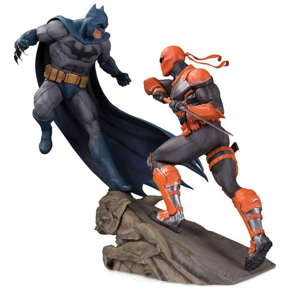 DC Batman Vs. Deathstroke Battle Statue