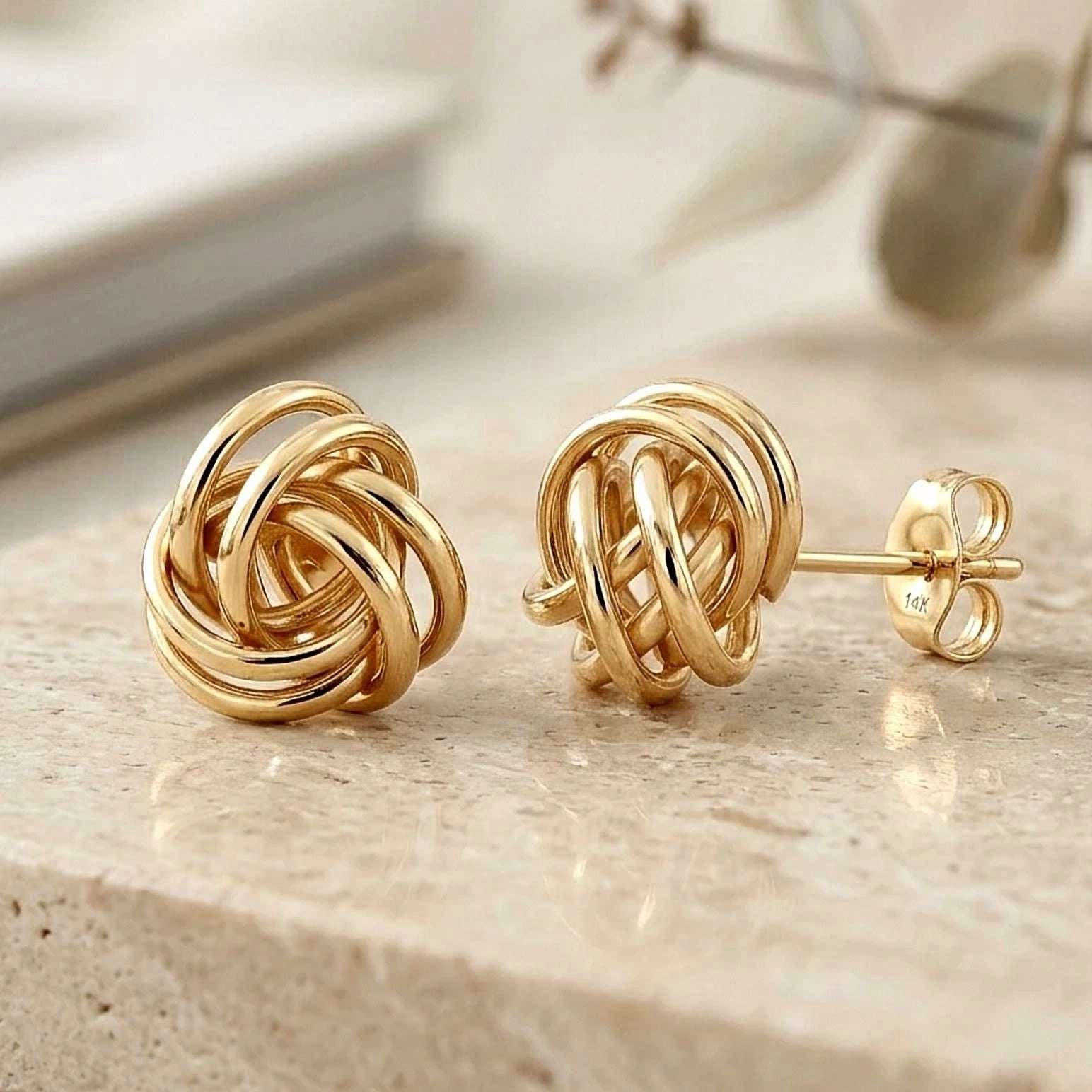 Tilo Jewelry 14K Yellow Gold Classic Polished Love Knot Stud Post Earrings with Secure Push-Backs | 9MM | Women & Unisex