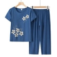 thumbnail image 1 of Aqestyerly Ensembles Courts pour Femmes 2 Pcs Ensemble d'Été en Coton et Lin Manches Courtes Col Rond Imprimé Hauts Pantalons, 1 of 2