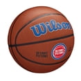 thumbnail image 2 of Baloncesto Wilson NBA Detroit Pistons, tamaño 7 75 cm, 2 of 6