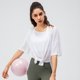 thumbnail image 1 of Blusa deportiva holgada para mujer, ligera, transpirable, para correr, con abertura, de secado rápido, para yoga, de manga corta, moderna y hermosa, 1 of 3
