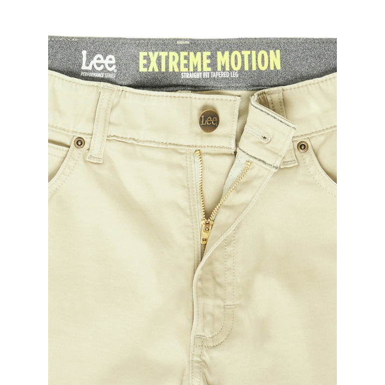 Lee Men\'s Extreme Motion Straight Fit 5 Pocket Pant