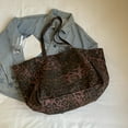 thumbnail image 3 of Leopard Print Tote Bags for Women Large Capacity Shoulder Bag Everyday Use Stylish Design Versatile Functionality, 3 of 4