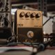 thumbnail image 4 of Pedal de overdrive/distorsión Marshall 1959 negro y dorado, 4 of 7