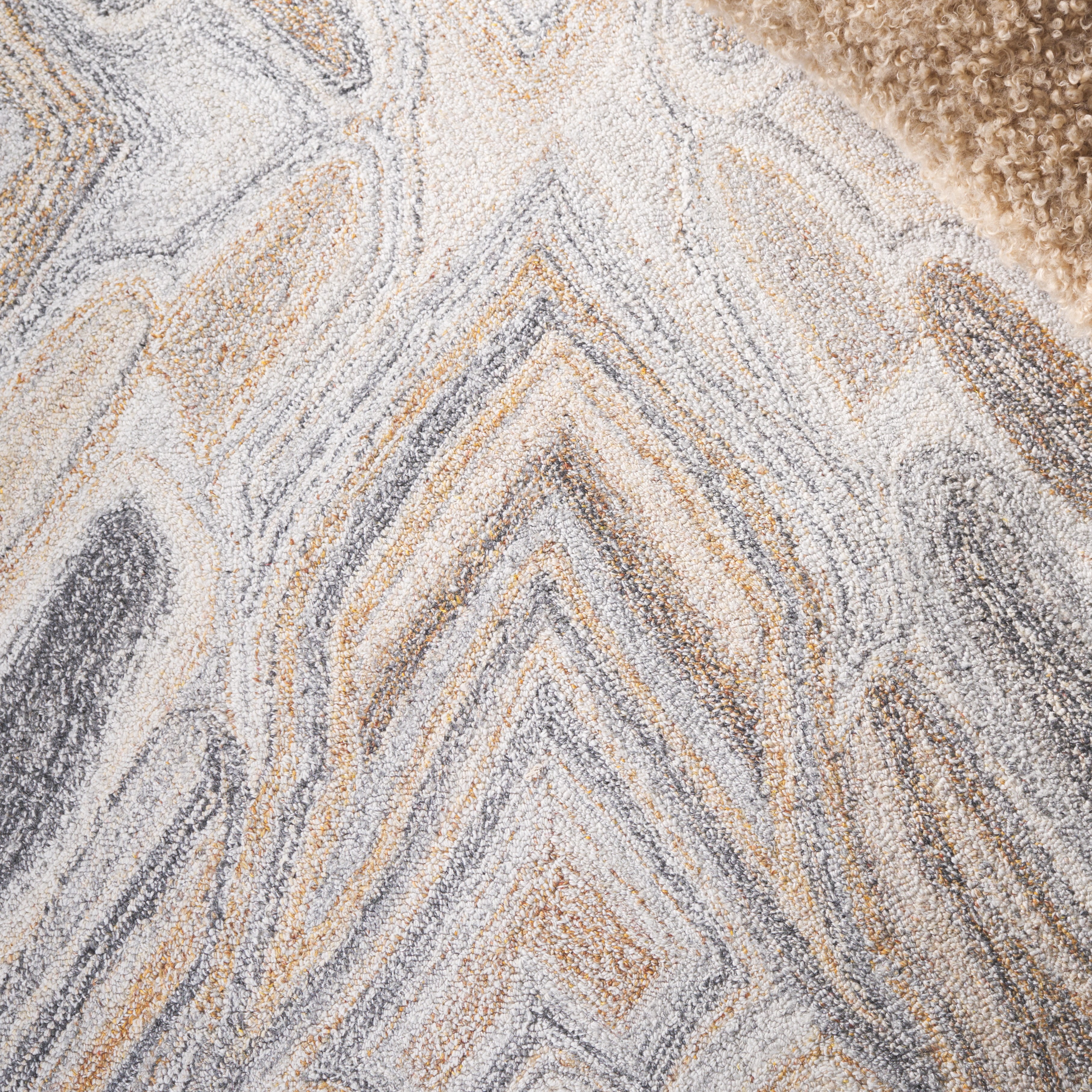 SAFAVIEH Abstract Tyler Geometric Area Rug, Gray/Rust, 5' x 8'