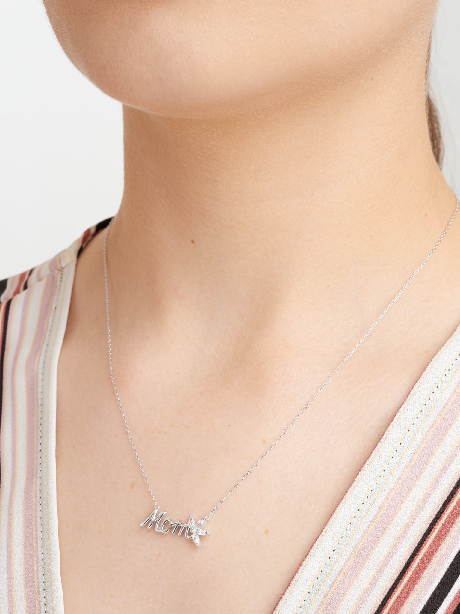 Forever Facets Women's 925 Sterling Silver "Mom" and Marquise Cubic Zirconia Flower Necklace Gift for Her