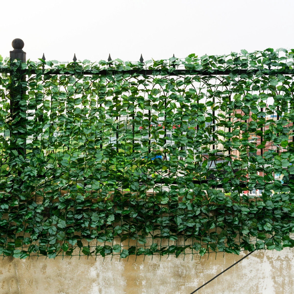 Costway 40''x95'' Faux Ivy Leaf Decorative Privacy Fence Screen Artificial Hedge Fencing