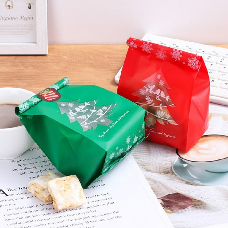50 Pieces Christmas Snowflake Sandwich Bags with Zipper Resealable  Transparent Treat Bags Christmas Holiday Cookie Bags for Food Storage Xmas  Gift