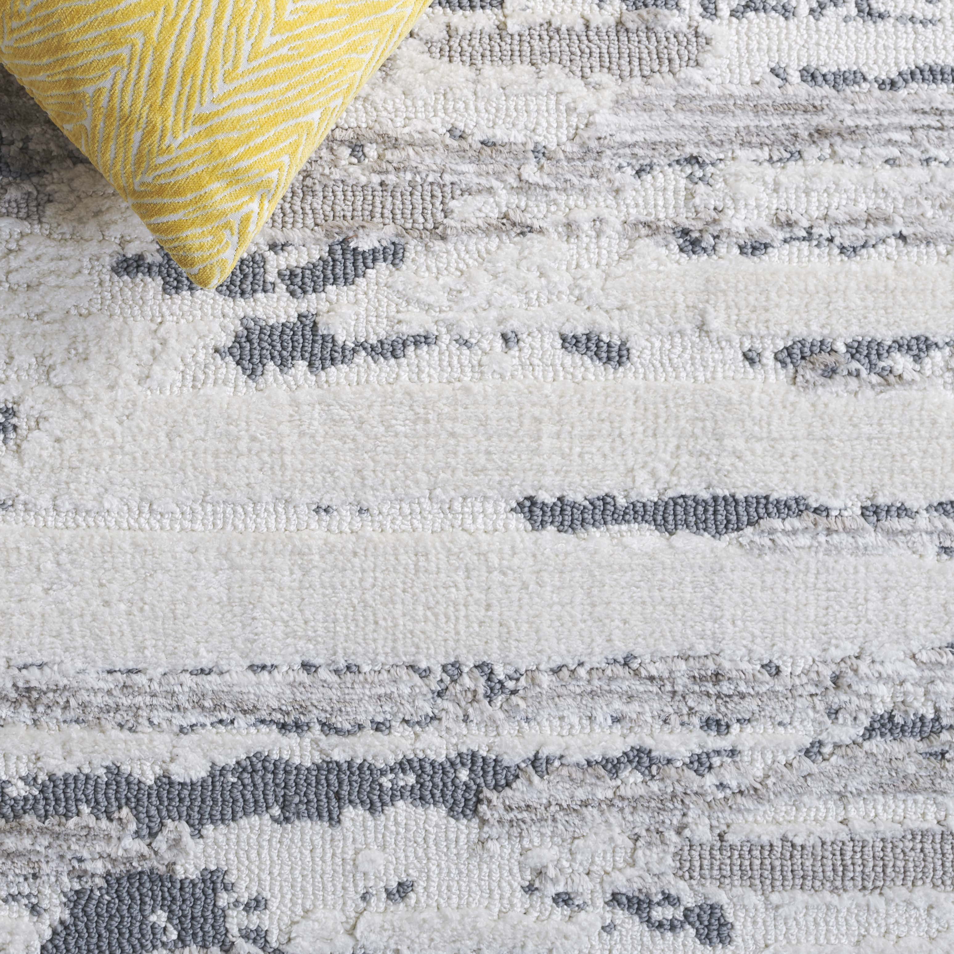 SAFAVIEH Audrey Marjorie Abstract Area Rug, Gray/Beige, 5' x 7'