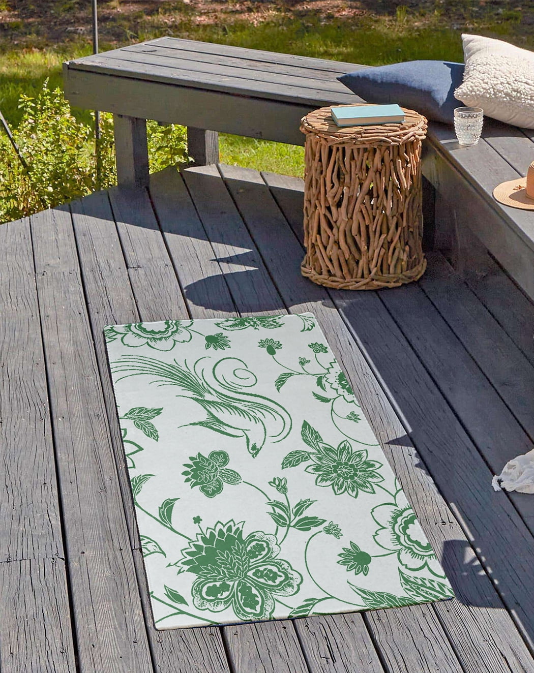 24" 36" Simply Daisy Traditional Bird Floral French Country Chenille Area Rug, Green