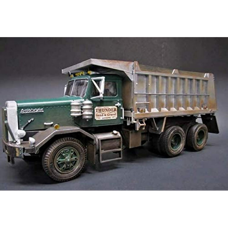 Amazon | AMT 1/25 ダットサン280ZXターボ Tバールーフ