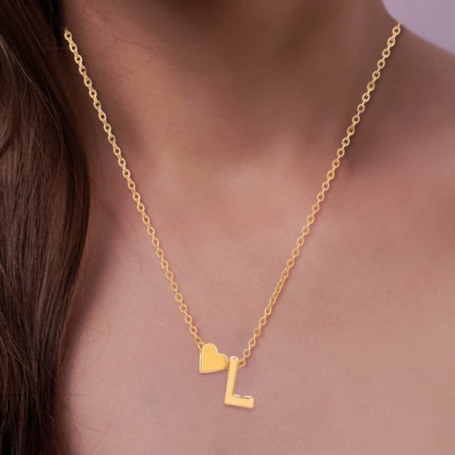 Fiudx Collar con Colgante de Corazón y 26 Letras En Inglés, Cadena Corta para Clavícula.
