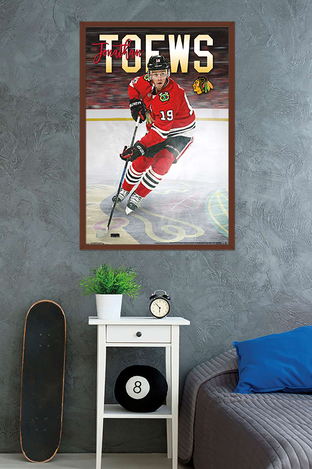 NHL Chicago Blackhawks - Jonathan Toews 17 Wall Poster, 22.375" x 34", Framed
