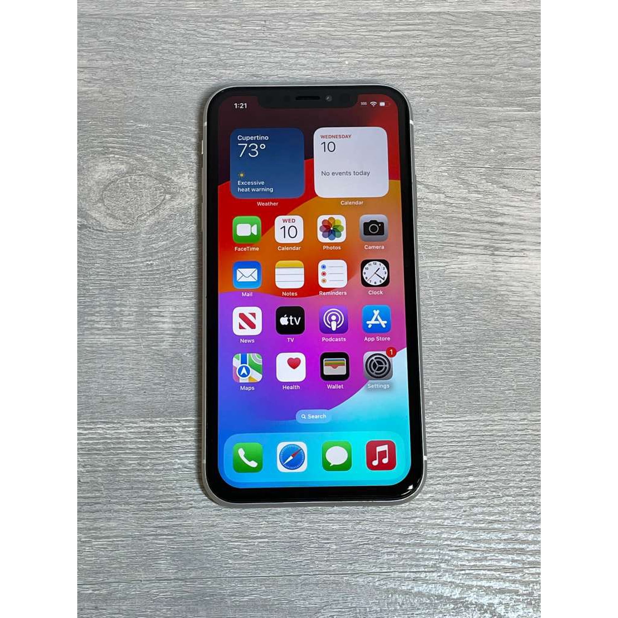 Pre-Owned Apple iPhone Xr - Carrier Unlocked - 256 GB White (Fair