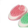 thumbnail image 4 of Cepillo de baño para mascotas rosa, cepillo de masaje para perros y gatos, almacenamiento de líquidos, cepillo para quitar el pelo, limpieza de gatos, suministros para el cuidado de mascotas, 4 of 5