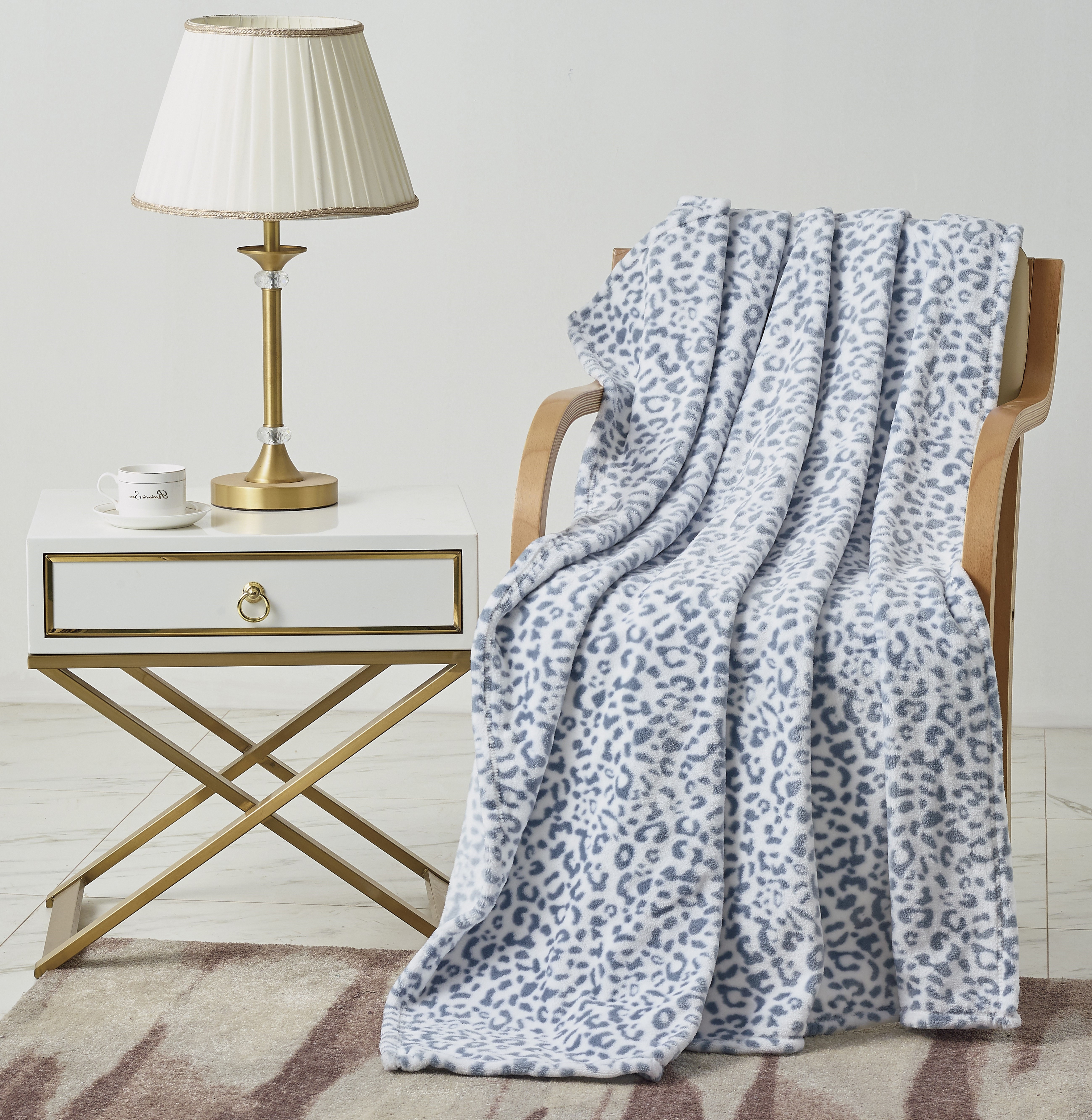 SimpleElegance Oversized Microplush Throw Blanket (50" x 70") Grey