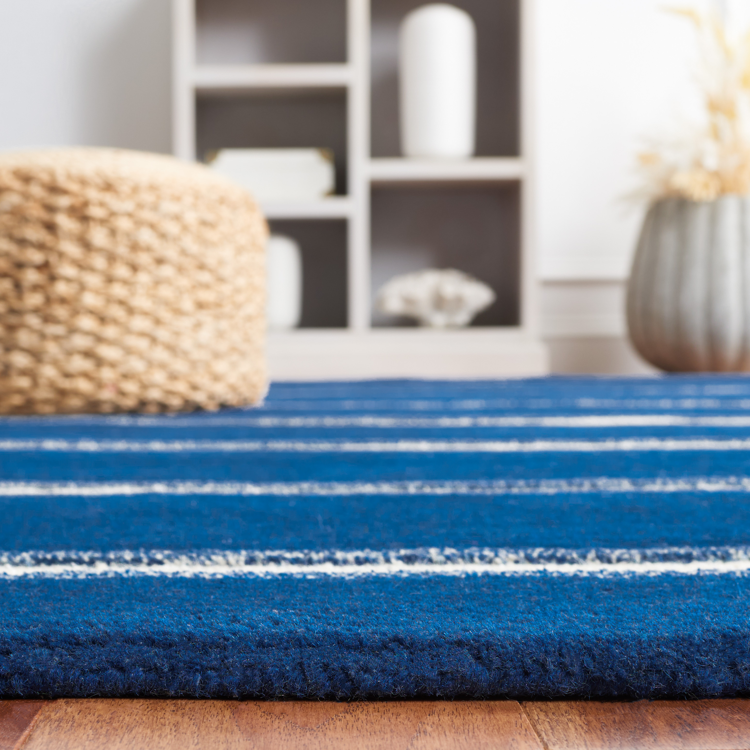 SAFAVIEH Martha Stewart Chalk Stripe Area Rug, Wrought Iron/Navy, 10' x 14'