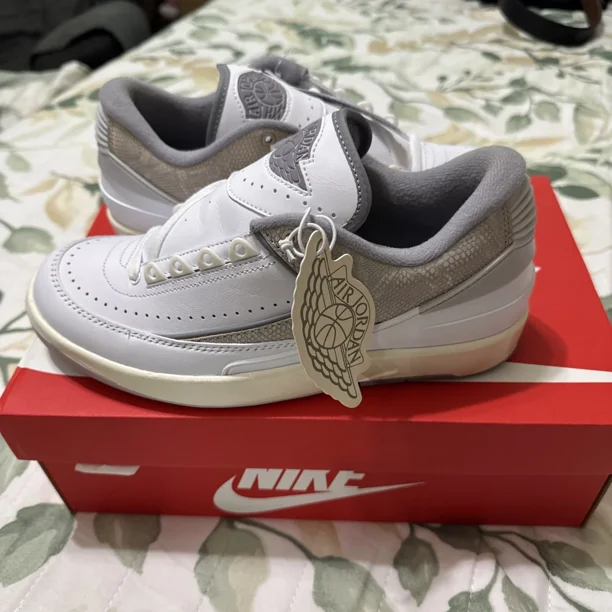 Ni - ke Ni - ke Air Jordan 2 Retro Low Python White Sanddrift Cement DV9956-100 Mens 7.5