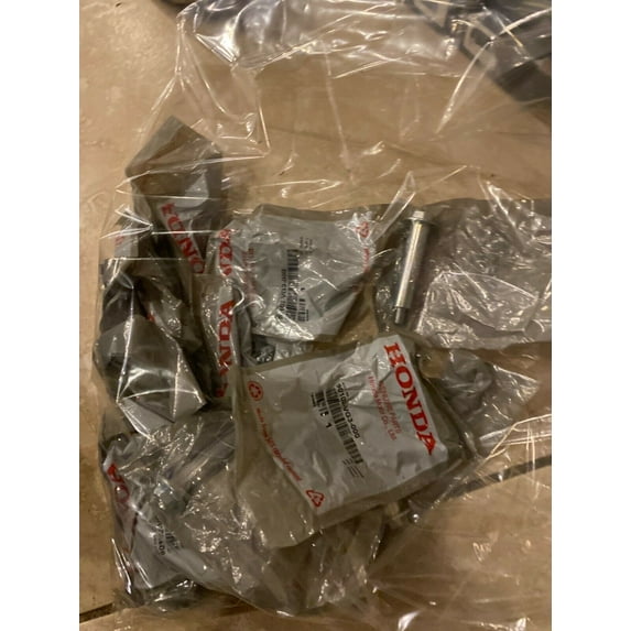 20 GENUINE HONDA 90102-VG3-000 Lawn Mower Wheel REAR BOLT 5665781