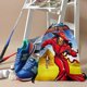 thumbnail image 3 of ¿Dónde en el Mundo Está Carmen Sandiego? Mochila de Cuerdas para Deportes y Gimnasio, Bolsa de Cuerdas Resistente al Agua, Bolsa Cinch, 30×40cm, 3 of 6