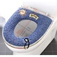 thumbnail image 2 of Funda para asiento de inodoro con cremallera, gruesa, cálida, agradable para la piel, con asa, lavable, reutilizable, tamaño estándar para todos los asientos de inodoro ovalados (verde + azul), 2 of 5