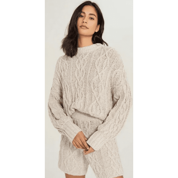 Something Navy Women's Oatmeal Cable Knit Long Shorts, Small