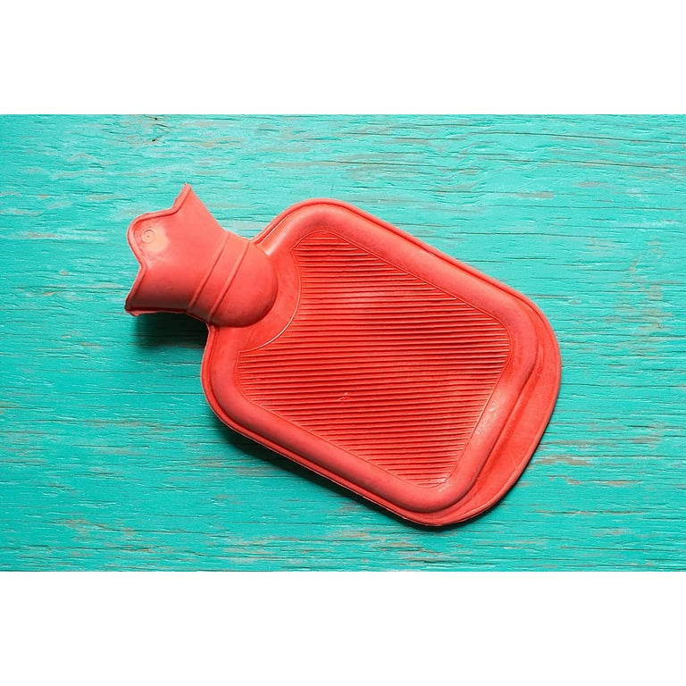 Classic Red Rubber Hot Water Bottle, Hot Compress, Pain Relief from  Headaches, Cramps, Arthritis, Back Pain, Sore Muscles, Injuries - 2 Quart  Capacity