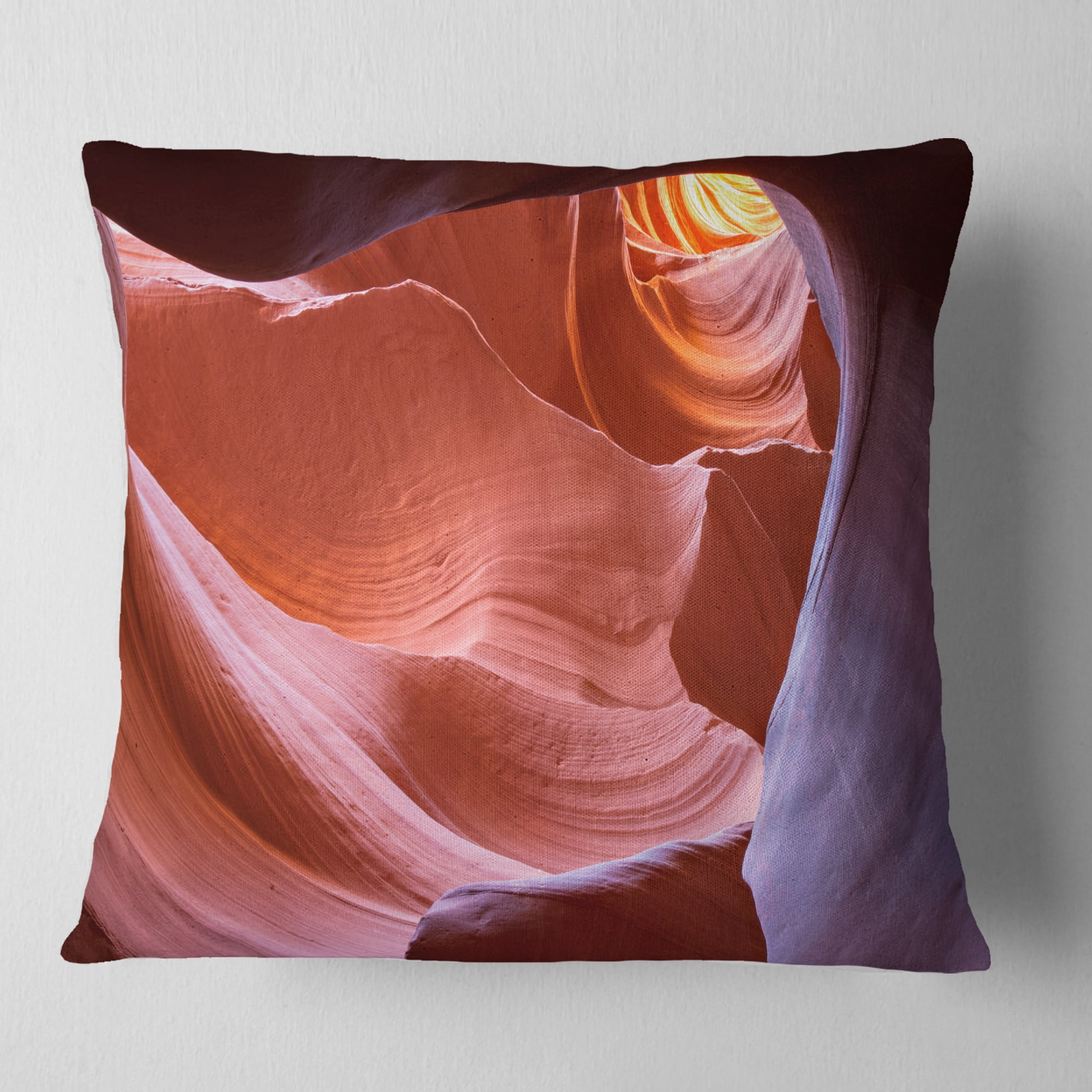 Designart Sandstone Waves in Canyon - Landscape Photography Throw Pillow - 18x18