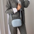 thumbnail image 3 of Bolso bandolera pequeño para mujer, bolso de mano cuadrado con forma de cámara, bolso de hombro ligero con cremallera superior, 3 of 5