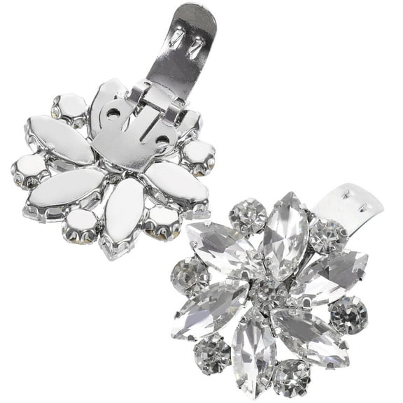 FUEENIRVA 2Pcs Shoe Charms for Sneakers Silver Flower Shape Rhinestone Decorative Removable for Women Gatherings