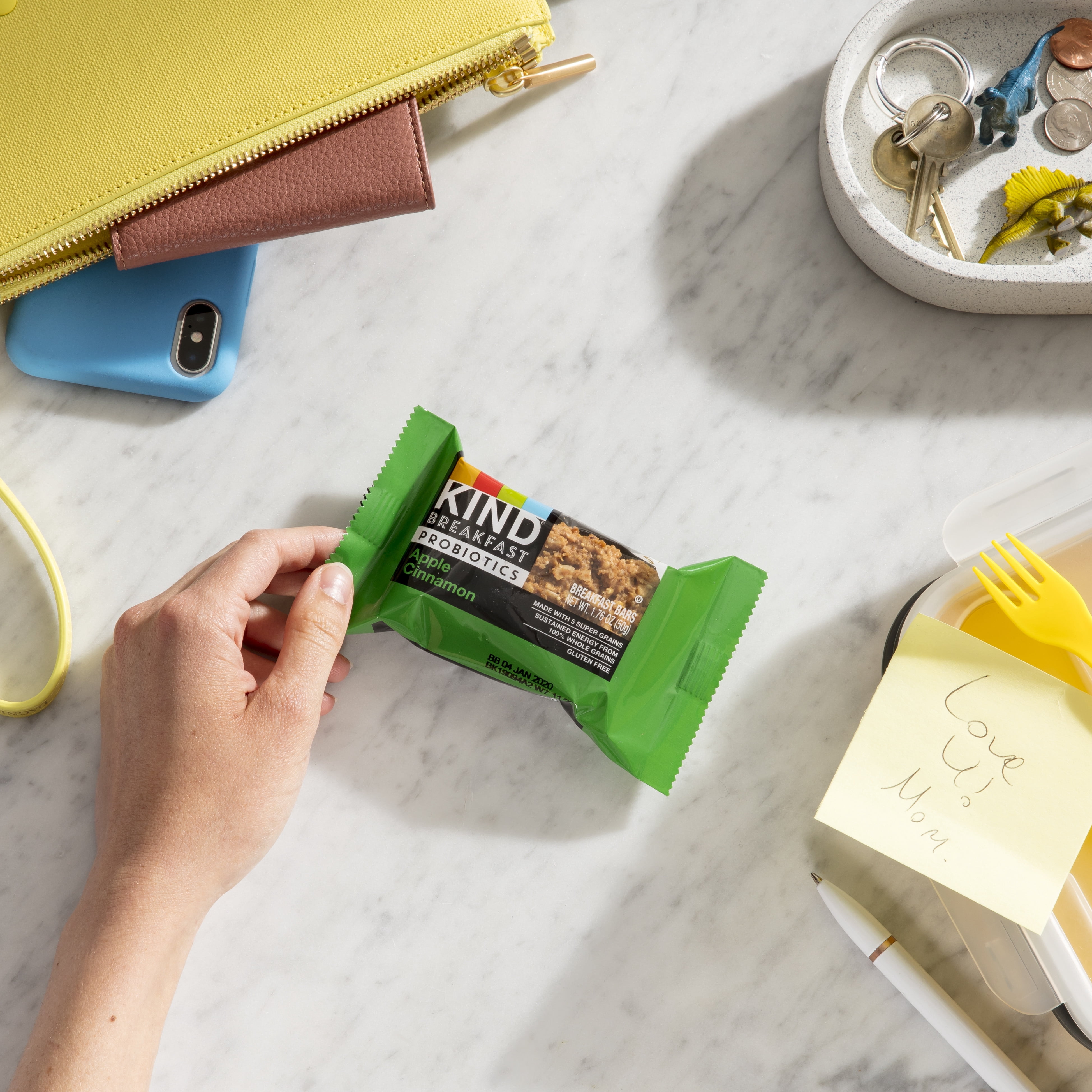 KIND Bars, Apple Cinnamon Probiotic Breakfast Bar, Gluten free, 1.76 oz, 4 Snack Bars