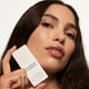 thumbnail image 4 of Tinte Skin Tint Summer Fridays Sheer Skin Tint con ácido hialurónico, 4 of 9