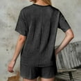 thumbnail image 4 of Conjunto de 2 piezas para mujer: top de cuello redondo y manga corta y pantalones cortos holgados, 4 of 7