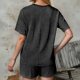 thumbnail image 4 of Conjunto de 2 piezas para mujer: top de cuello redondo y manga corta y pantalones cortos holgados, 4 of 7
