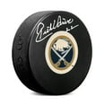 thumbnail image 1 of Rick Vaive Rondelle de Hockey des Sabres de Buffalo Signifiée, 1 of 2