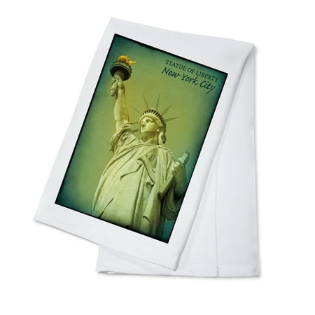 

Statue of Liberty Green Tones New York City New York (100% Cotton Tea Towel Decorative Hand Towel Kitchen and Home)