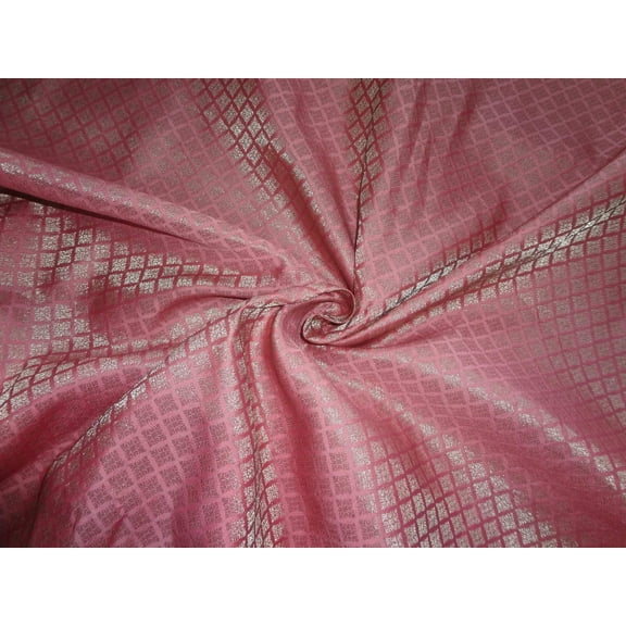 Brocade Fabric rouge pink x Gold Color 44quot;