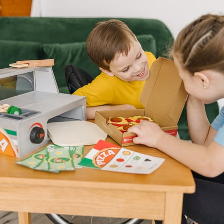 Melissa & Doug - Top & Bake Pizza Counter - Wooden Play Food