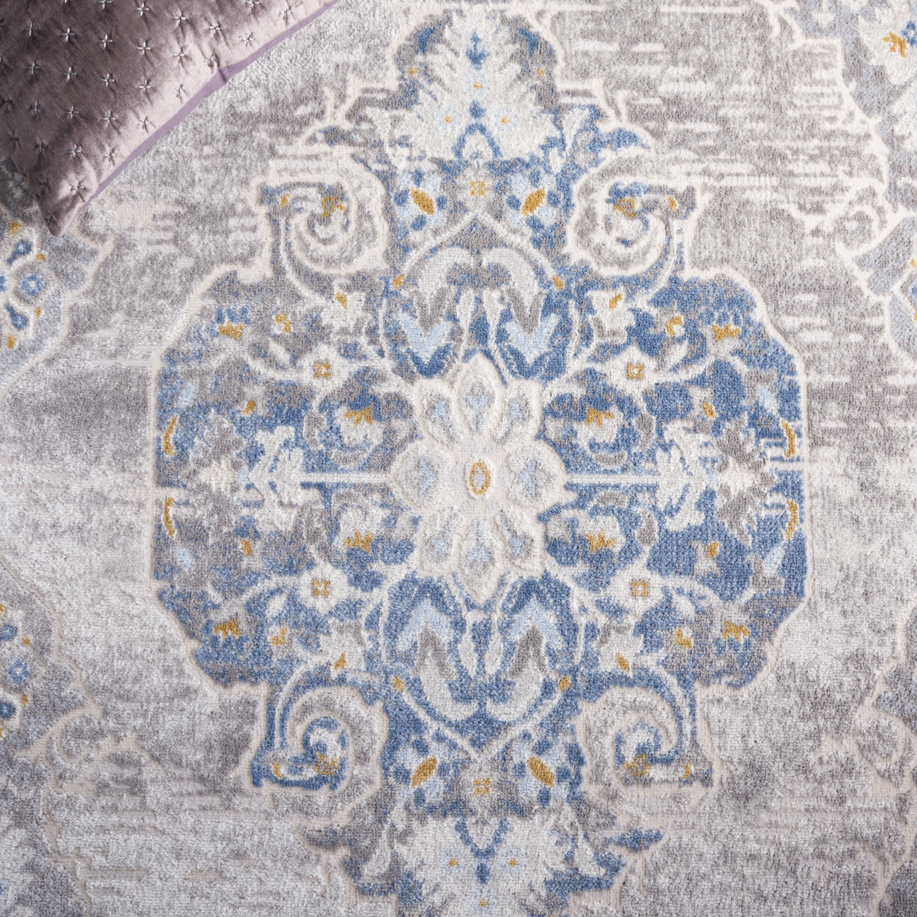 SAFAVIEH Palma Robynne Oriental Area Rug, Grey/Blue, 6'7" x 6'7" Round