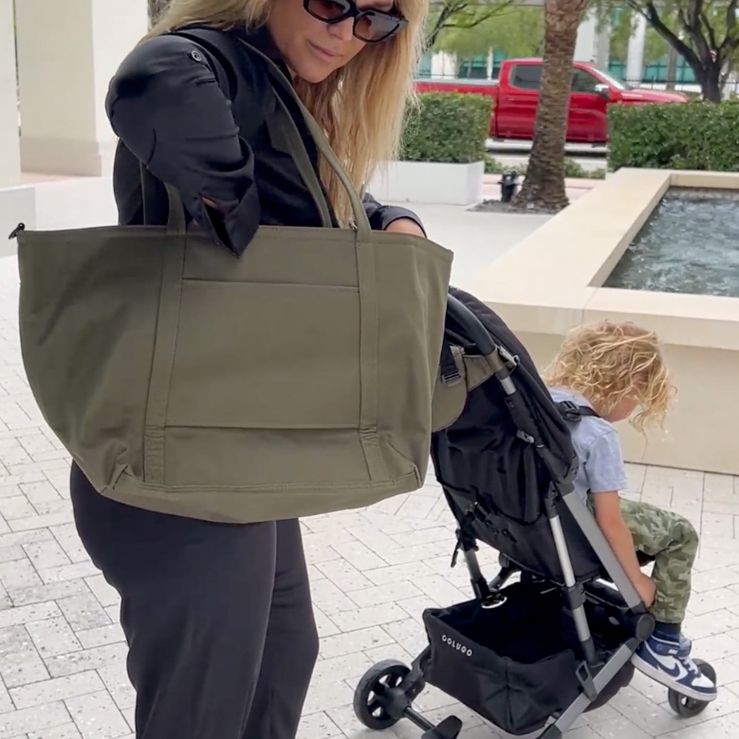 Colugo The Diaper Tote, Baby Diaper Tote Bag, Olive