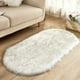 thumbnail image 5 of Naiovety Mantas gruesas y peludas, cómodas alfombras para interiores, sólidas, ligeras, para mesita de noche, sala de estar, dormitorio, Decoración del hogar En blanco y negro 60*120cm, 5 of 6