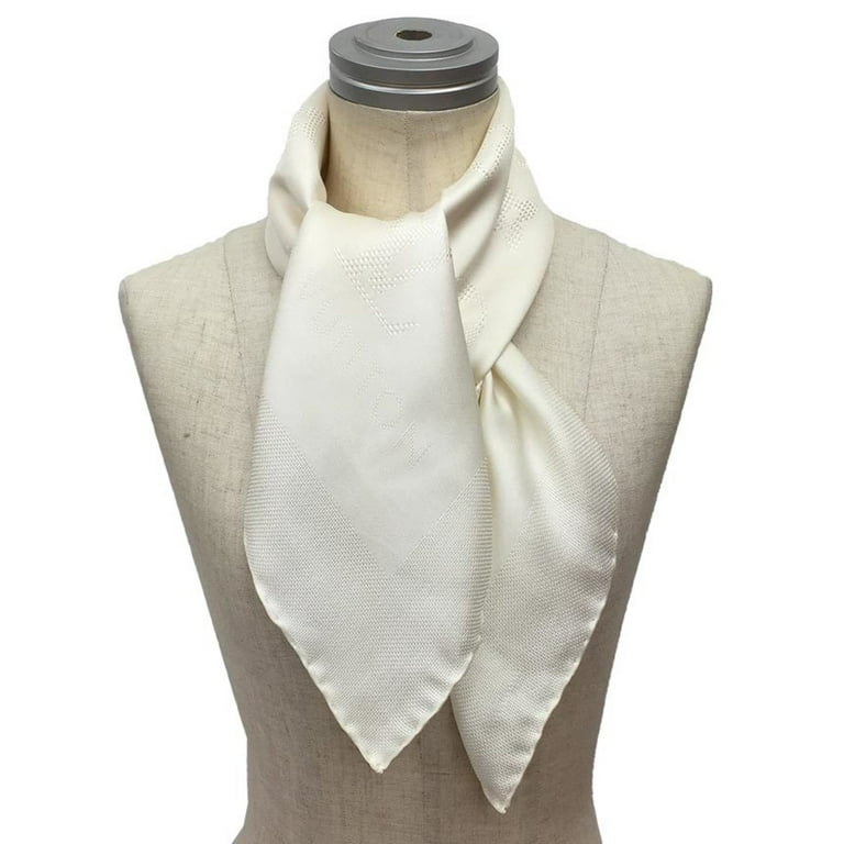 Louis Vuitton - Authenticated Scarf - Silk Beige for Women, Never Worn