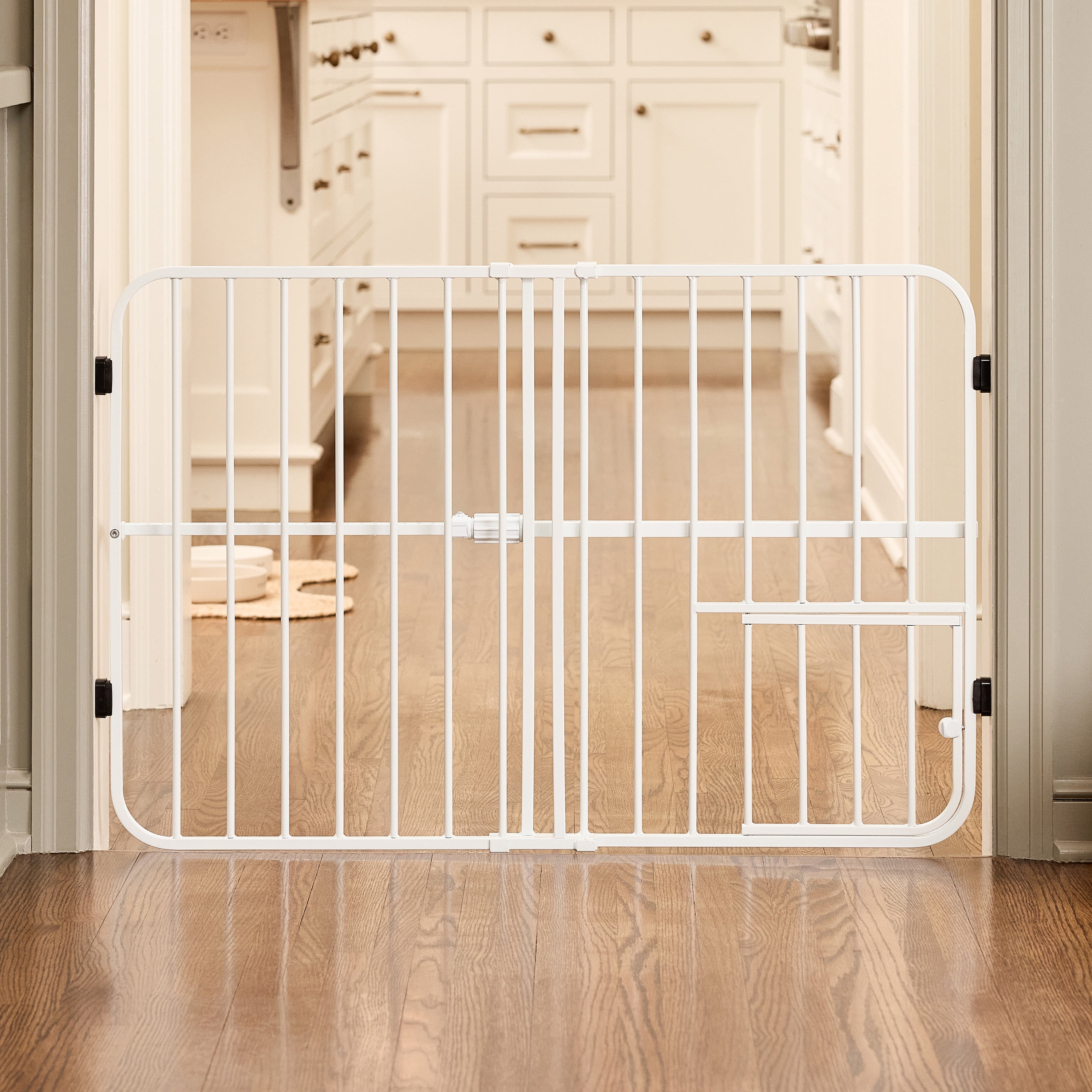 Carlson Pet Products Tuffy Metal Expandable Pet Gate, Includes Small Pet Door, 24" H x 42" L Inch, White
