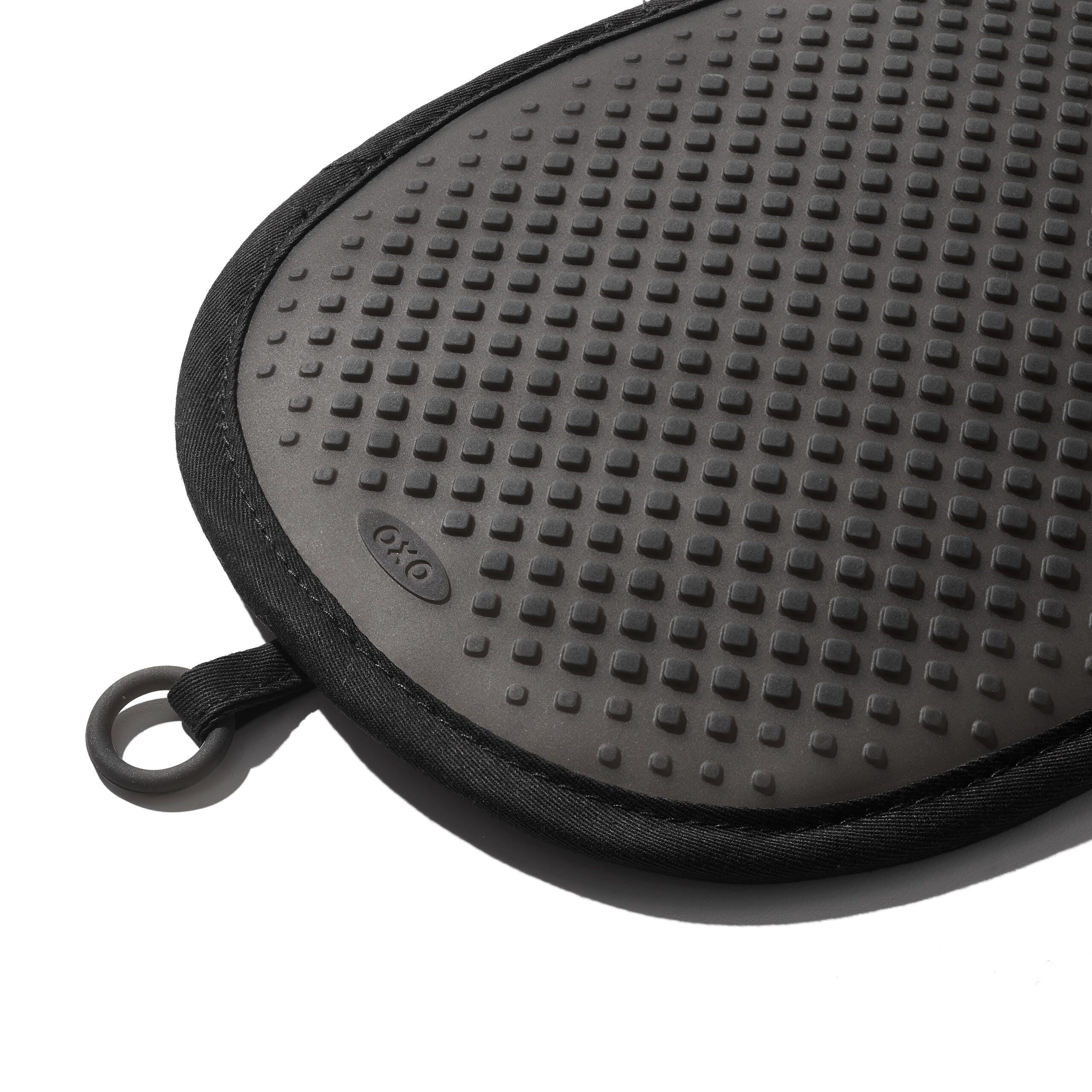 OXO Silicone Pot Holder, Heat-Resistant Non-Slip Holder and Hot Pad for Cooking, Baking & Serving, Black