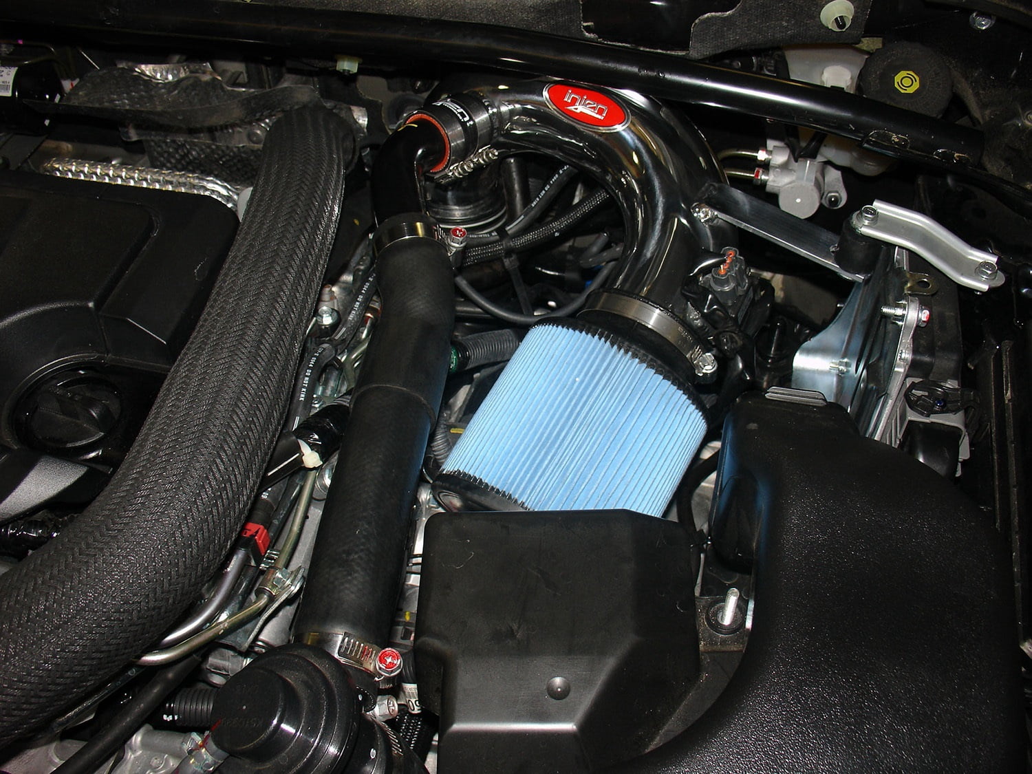 Injen 09-11 Mitsubishi Ralliart 2.0L 4cyl Turbo Black Tuned Short Ram Intake System w/ MR Tech Fits select: 2021 TOYOTA TUNDRA DOUBLE CAB SR/SR5, 2009-2012 MITSUBISHI LANCER RALLIART