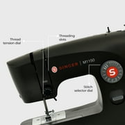 ماكينة خياطة ميكانيكية Singer M1150 مزودة بـ 45 غرزة، وإضاءة Led وفتحة زر بخطوة واحدة | الاختيار الذكي للإهداء (أسود)
